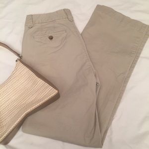 Eddie Bauer, khaki Blakely fit pants inseam 31